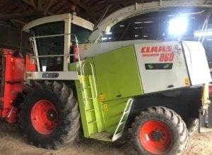 Claas 840 Jaguar: The Ultimate Forage Harvester!