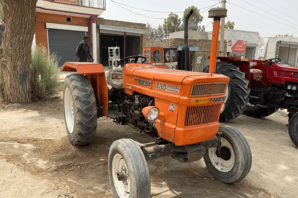 Purchasing A New Holland 480 Tractor 2 New Holland Fiat 480 tractor