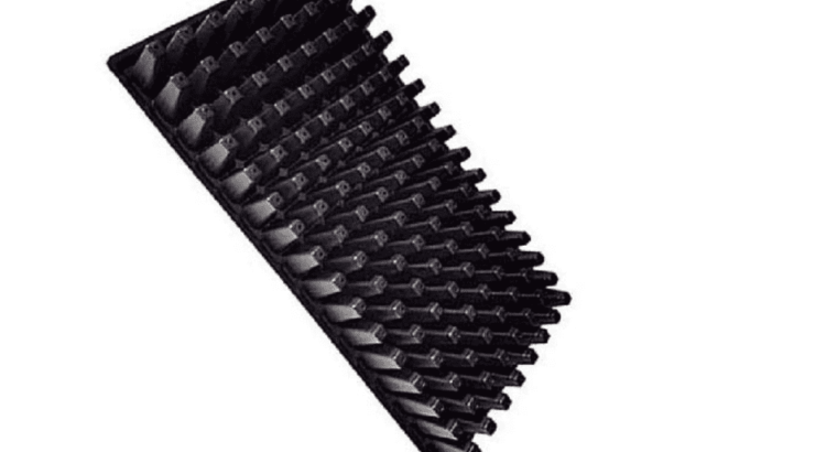 Seedling Tray – 200 Holes
